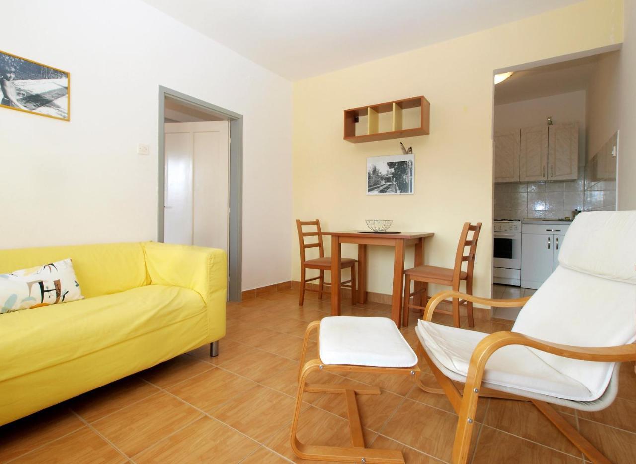 Apartments Mira 1804 Medulin Bagian luar foto