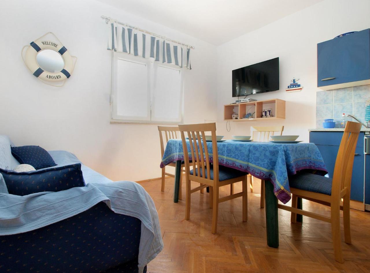Apartments Mira 1804 Medulin Bagian luar foto
