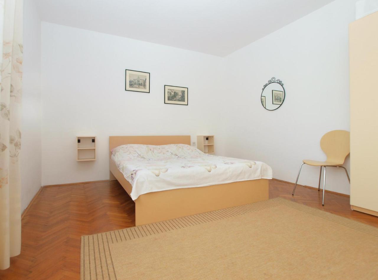 Apartments Mira 1804 Medulin Bagian luar foto
