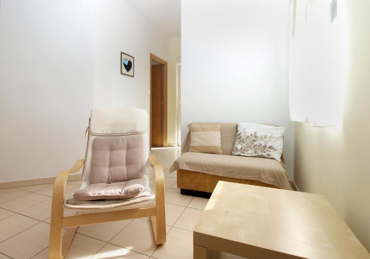 Apartments Mira 1804 Medulin Bagian luar foto
